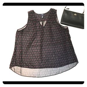 Ladies Sheer Purple and Black Gap Top Medium